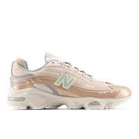 کتونی نیو بالانس New Balance 1000 اورجینال