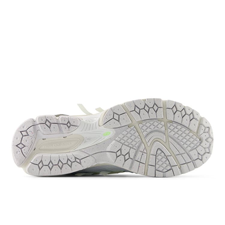 کتونی نیو بالانس New Balance 1906 اورجینال_68b32dc8ac5ba.jpeg کتونی نیو بالانس New Balance 1906 اورجینال