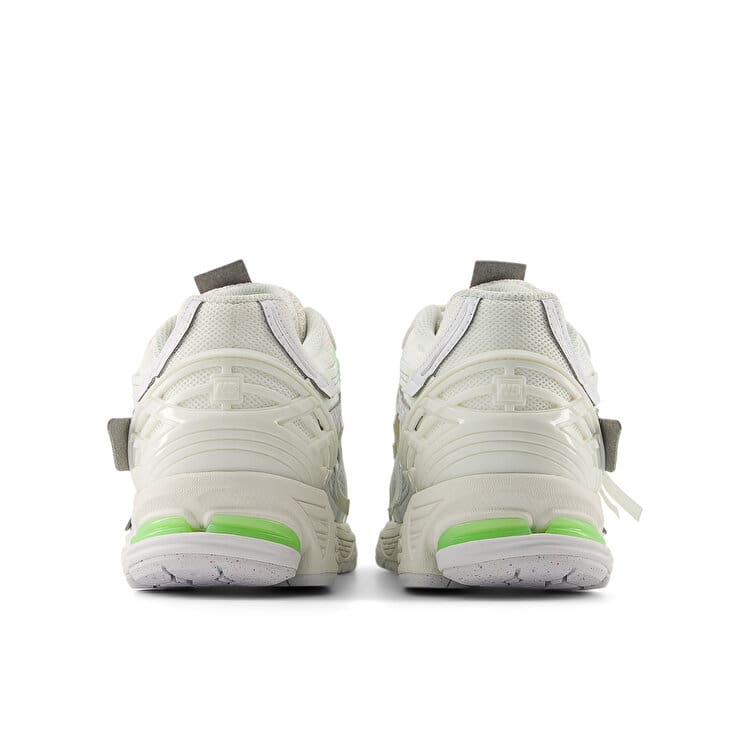کتونی نیو بالانس New Balance 1906 اورجینال_68b32dcac7cb9.jpeg کتونی نیو بالانس New Balance 1906 اورجینال
