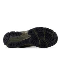 کتونی نیو بالانس New Balance 2002R اورجینال