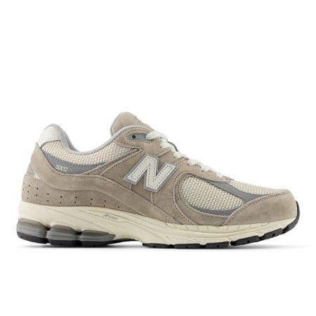 کتونی نیو بالانس New Balance 2002R اورجینال