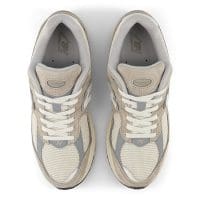 کتونی نیو بالانس New Balance 2002R اورجینال