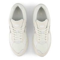 کتونی نیو بالانس New Balance 2002R اورجینال