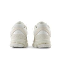 کتونی نیو بالانس New Balance 2002R اورجینال