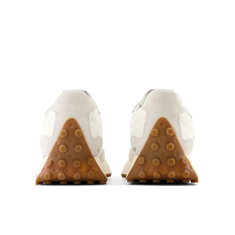 کتونی نیو بالانس New Balance 327 اورجینال_68b32fb75b24c.jpeg کتونی نیو بالانس New Balance 327 اورجینال