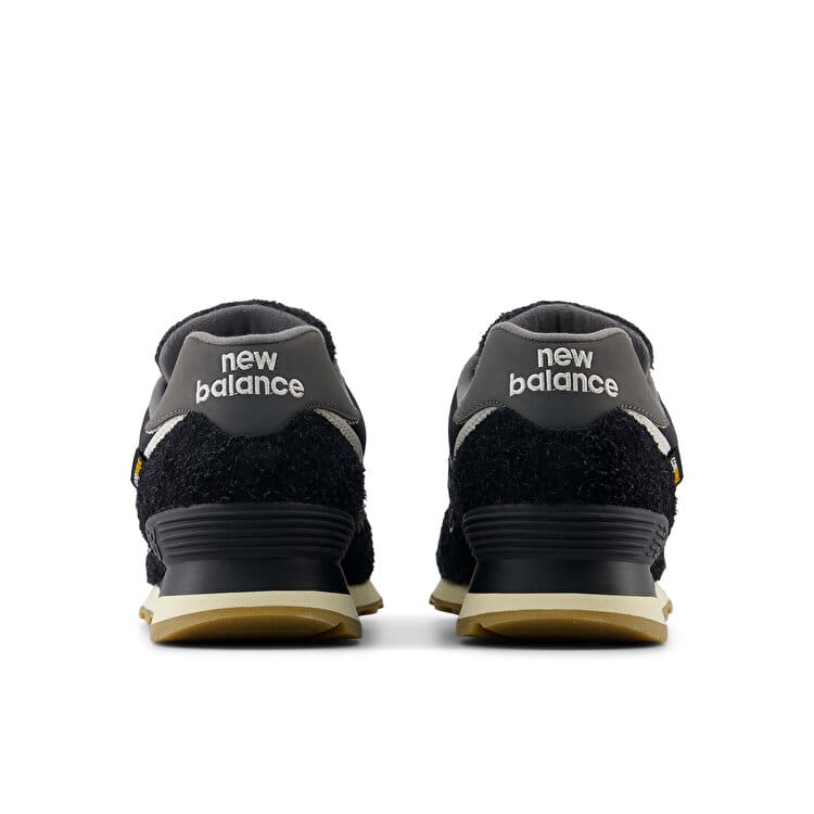 کتونی نیو بالانس New Balance 574 اورجینال_68b3c39d4d78c.jpeg کتونی نیو بالانس New Balance 574 اورجینال