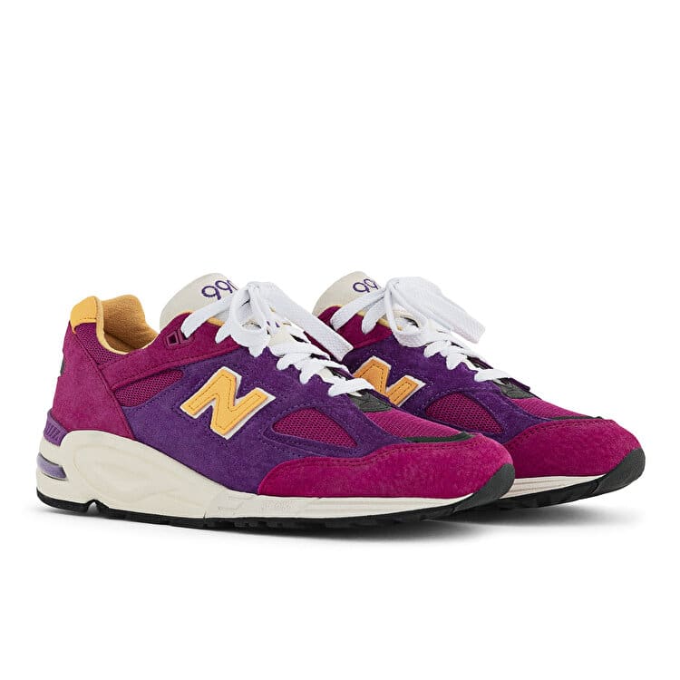کتونی نیو بالانس New Balance 990  اورجینال_68b3a8eb25bba.jpeg کتونی نیو بالانس New Balance 990  اورجینال