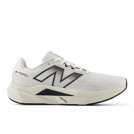 کتونی نیو بالانس New Balance Fuellcell Propel V5 اورجینال