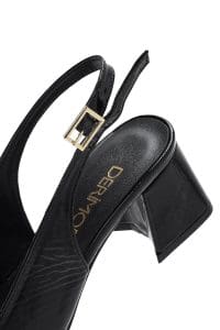 کفش زنانه مشکی چرم ورنی بنددار پاشنه‌ضخیم کوتاه پشت باز دری مد