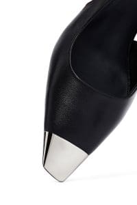 کفش زنانه مشکی چرم پاشنه نازک پشت باز دری مد