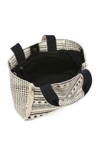 کیف زنانه دستی پارچه‌ای طرح‌دار مشکی چاپ سنگی Kastamonu بند بلند دری مد