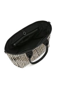 کیف زنانه دوشی مشکی طرح‌دار چاپ سنگی Kastamonu دری مد