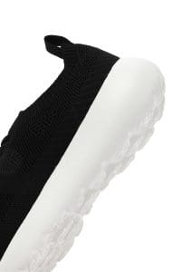 Derimod Zero کتونی زنانه مشکی بنددار با زیره ضخیم