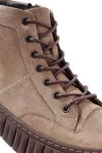 بوت چرمی نبوک بنددار مردانه با زیپ دار بژ دری مد