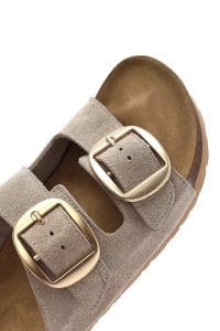 دمپایی زنانه چرم جیر ویزون سگک‌دار دری مد