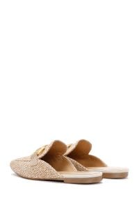 دمپایی زنانه چرمی حصیری بژ با جزئیات سگک دری مد