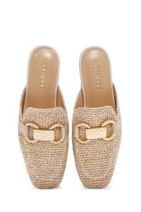 دمپایی زنانه چرمی حصیری بژ با جزئیات سگک دری مد