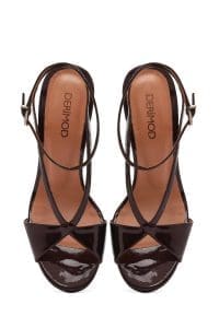 صندل زنانه زرشکی چرم پاشنه‌نازک بلند بنددار دری مد