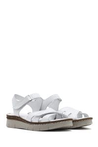 صندل زنانه سفید چرم تخت بندی راحتی دری مد