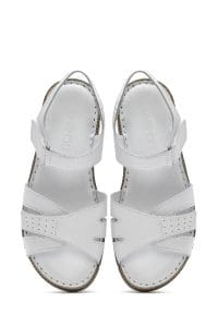 صندل زنانه سفید چرم تخت بندی راحتی دری مد