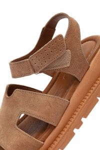 صندل زنانه صورتی چرم و جیر راحتی تخت بندی دری مد