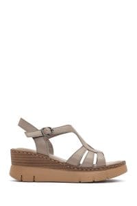 صندل زنانه طوسی بنددار پاشنه لژ راحتی چرم دری مد