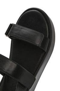 صندل زنانه مشکی با زیره ضخیم دری مد