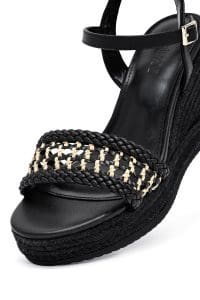 صندل زنانه مشکی بافت‌دار بنددار لژدار اسپادریل دری مد