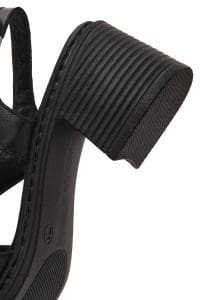 صندل زنانه مشکی بندی پاشنه‌بلند ضخیم چرمی دری مد