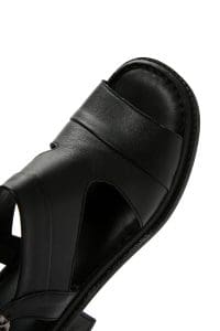 صندل زنانه مشکی بندی پاشنه‌بلند ضخیم چرمی دری مد