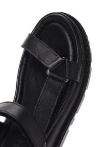 صندل زنانه مشکی بندی چرمی راحتی دری مد