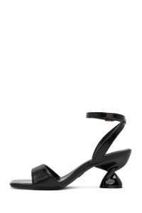 صندل زنانه مشکی پاشنه‌ضخیم بنددار دری مد