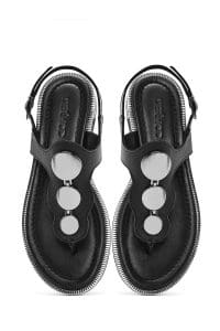 صندل زنانه مشکی چرم انگشتی دری مد