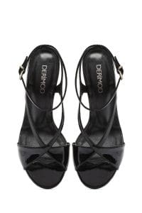 صندل زنانه مشکی چرم بنددار پاشنه‌نازک بلند دری مد