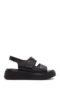 صندل زنانه مشکی چرم تخت ضخیم بندی راحتی دری مد