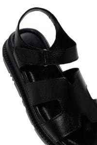 صندل زنانه مشکی چرمی راحتی دری مد