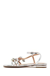 صندل زنانه نقره‌ای متالیک نگین‌دار بنددار دری مد