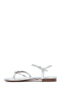 صندل زنانه نقره‌ای نگین‌دار انگشتی دری مد