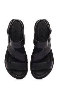 صندل زنانه چرمی مشکی سگک‌دار دری مد