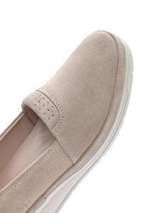 لوفر زنانه بژ پاشنه بلند بند دار جیر راحتی دری مد