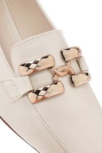 لوفر زنانه سفید بند دار چرم دری مد