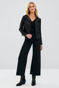 کت چرمی موتورسواری اسلیم فیت زنانه مشکی کیارا دری مد