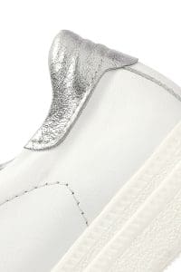 کتونی زنانه سفید با بند و زیره ضخیم چرم دری مد