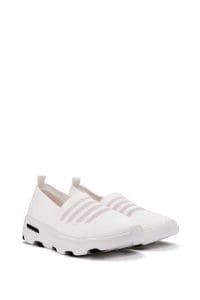 کتونی زنانه سفید پارچه ای کژوال دری مد