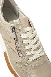 کتونی زنانه طلایی با بند و زیپ کناری چرم دری مد