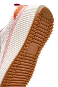 کتونی زنونه رنگی بنددار با زیره ضخیم بافت‌دار دری مد