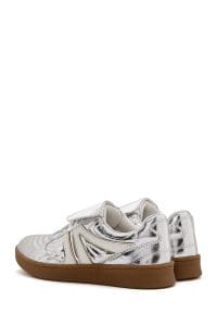 کتونی زنونه نقره‌ای بنددار متالیک دری مد