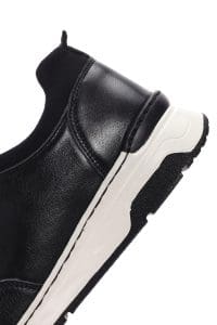 کتونی زنونه چرم مشکی بنددار با زیره ضخیم دری مد