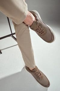 کتونی مردانه چرم شتری بنددار دری مد