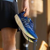 کتونی نیو بالانس New Balance 1080  اورجینال